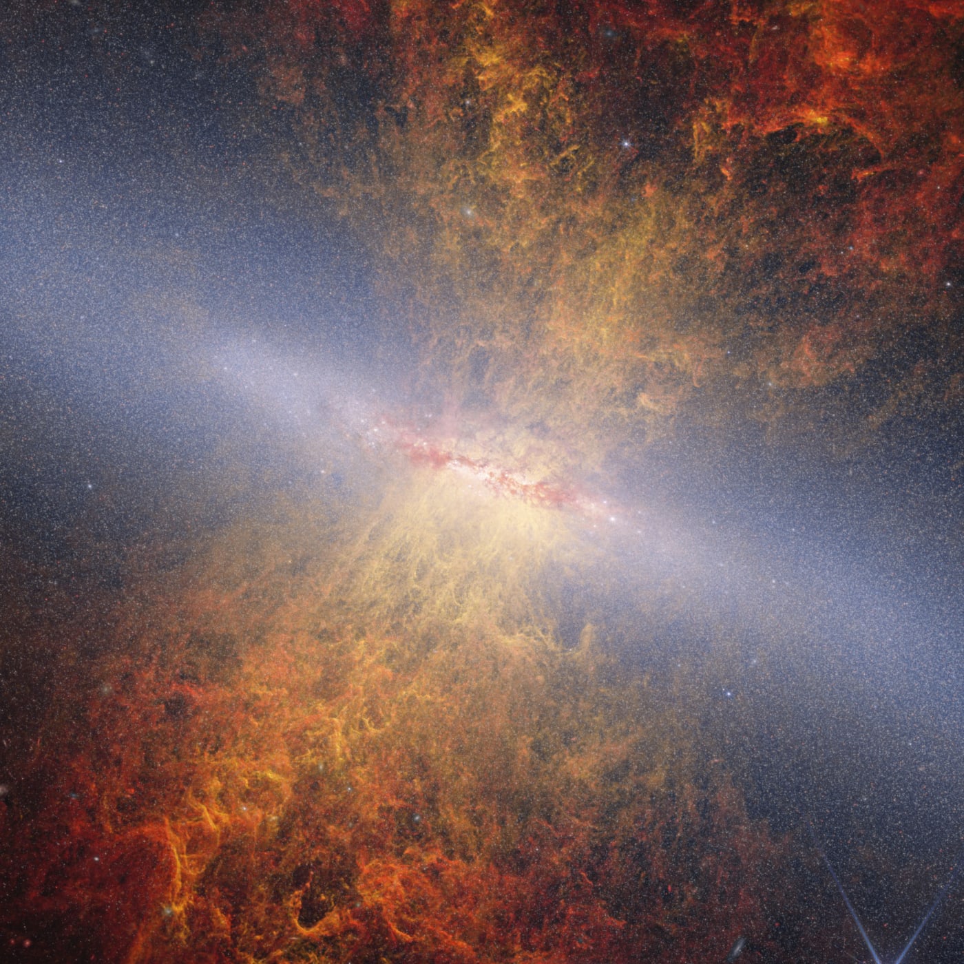 Galáxia do Charuto registrado pelo telescópio espacial James Webb