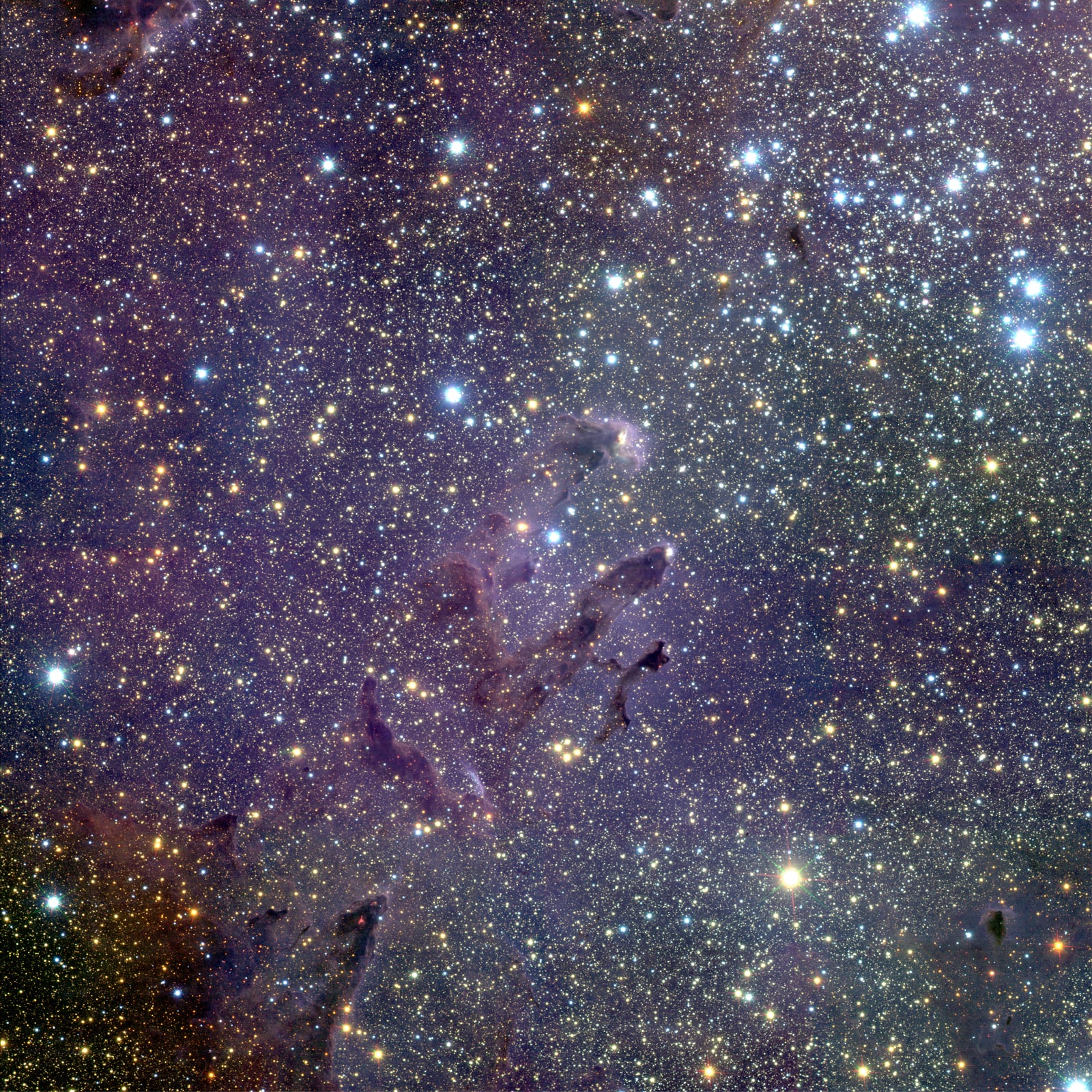 Pilares da Criação, na Nebulosa da Águia, nebulosa de emissão, em imagem do Very Large Telescope