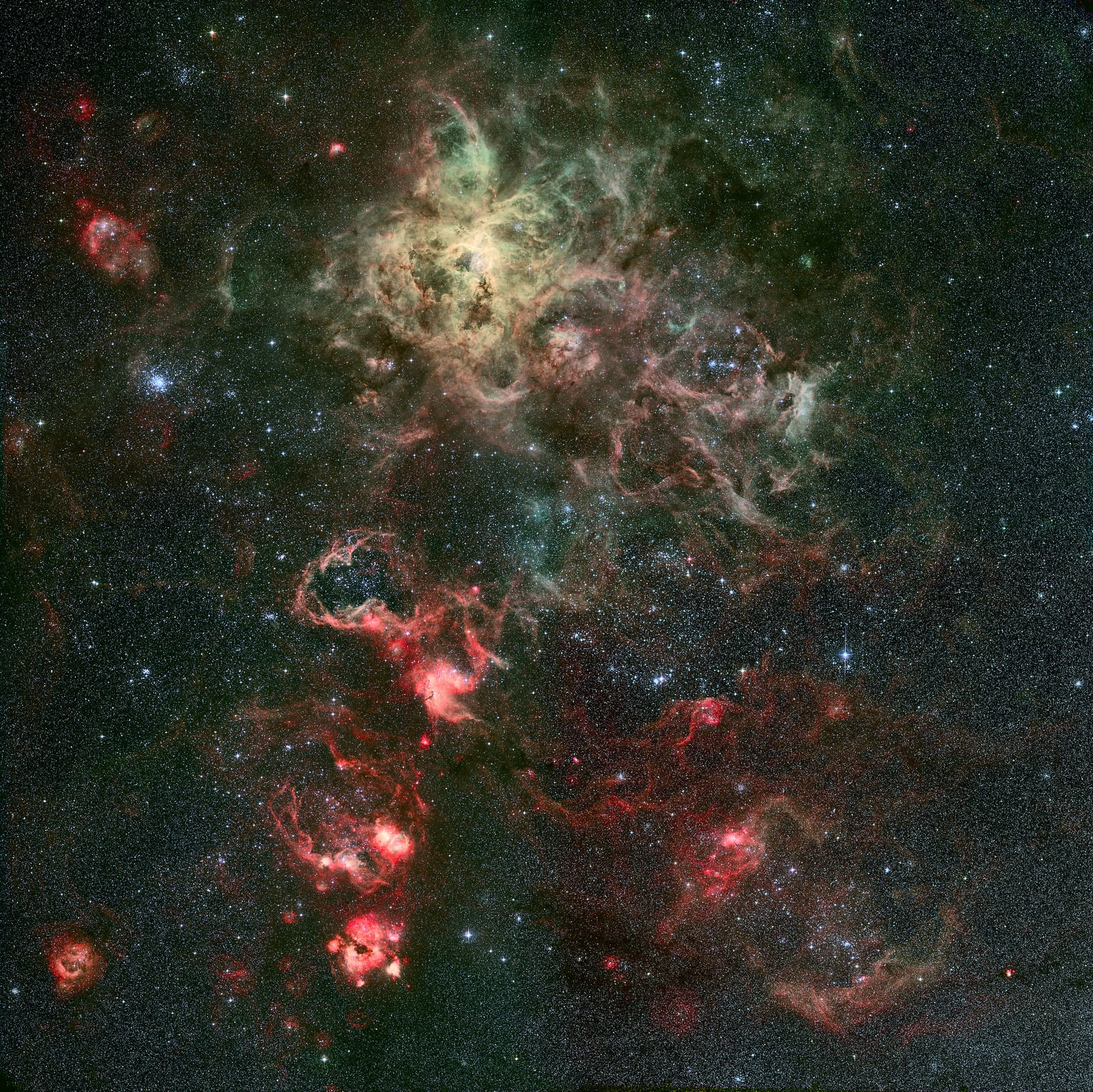 Nebulosa da Tarântula, região de formação de estrelas registrada pelo MPG/ESO 2.2-metre telescope