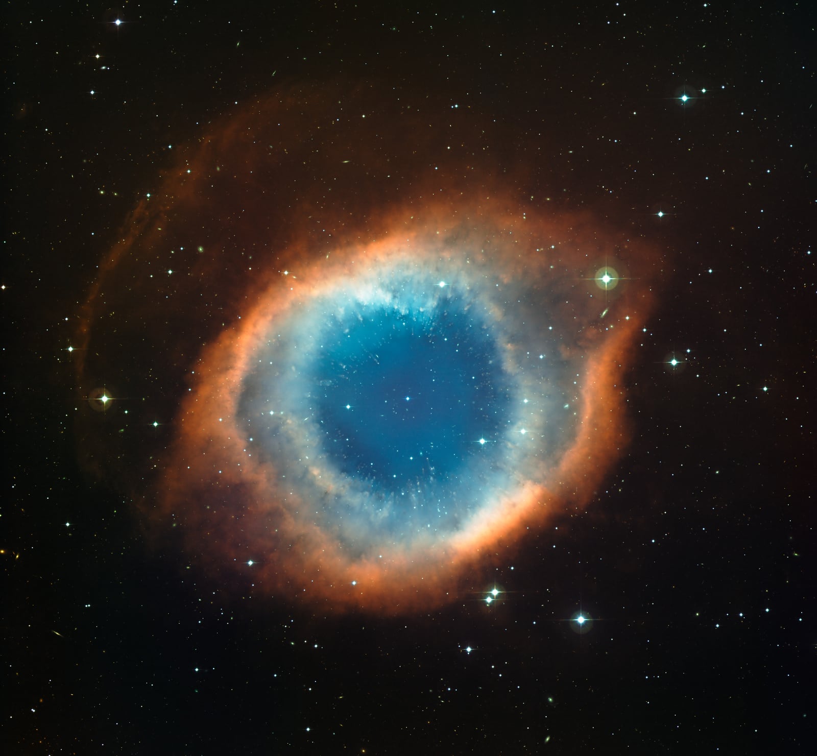 Nebulosa Hélix, o Olho de Deus, nebulosa planetária registrada pelo MPG/ESO 2.2-metre telescope