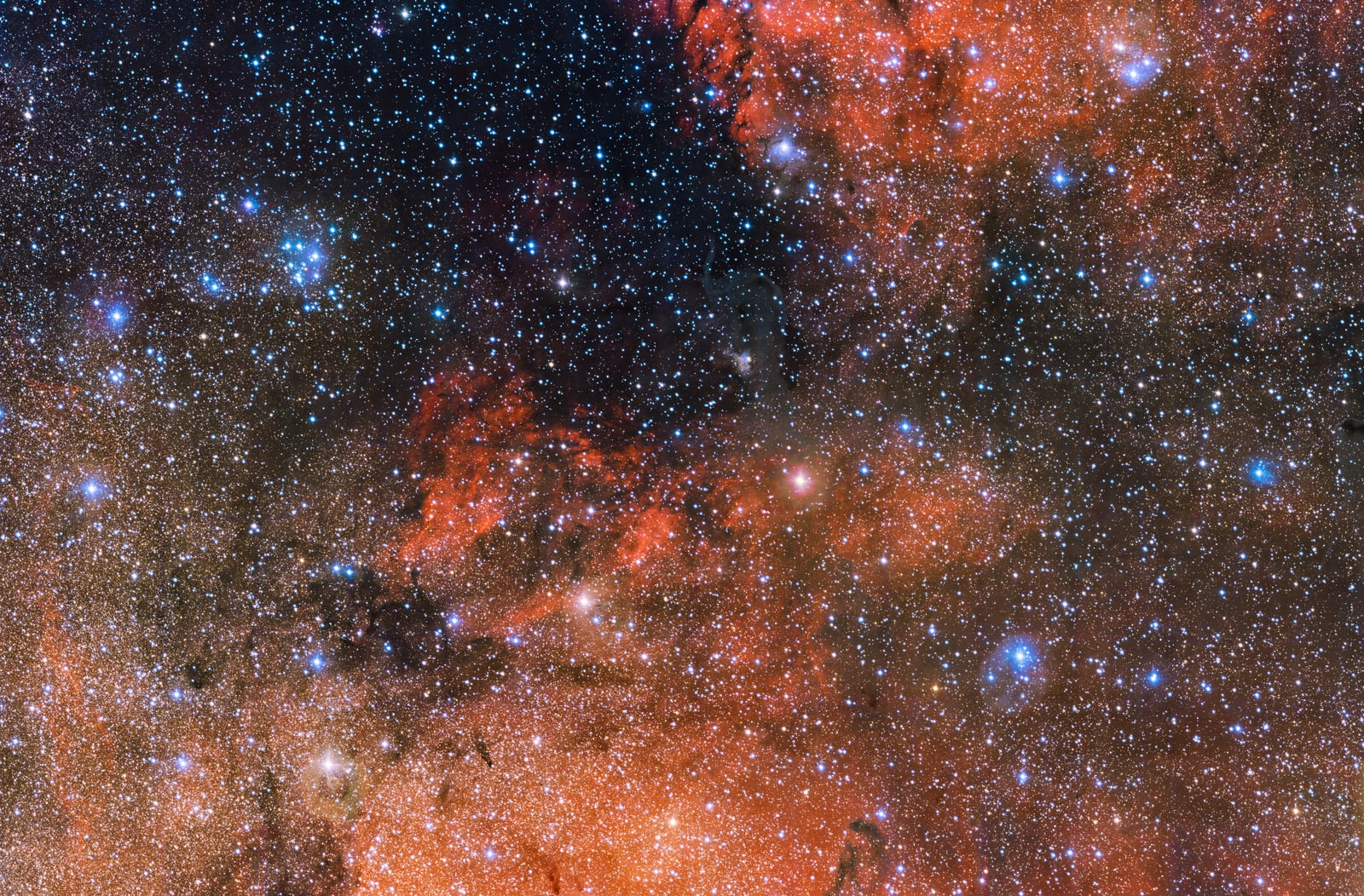 Aglomerado Messier 18, aglomerado aberto registrada pelo VLT Survey Telescope