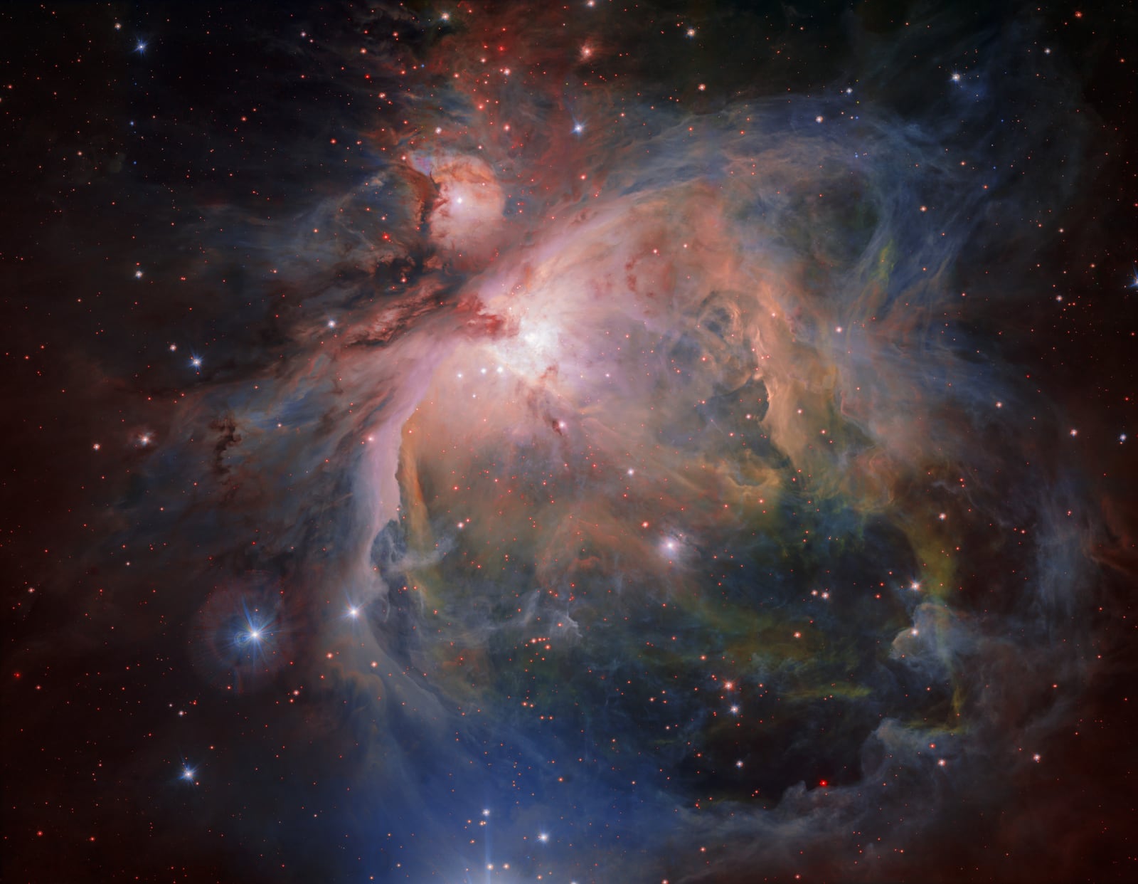 Nebulosa de Órion, nebulosa de emissão registrada pelo VLT Survey Telescope