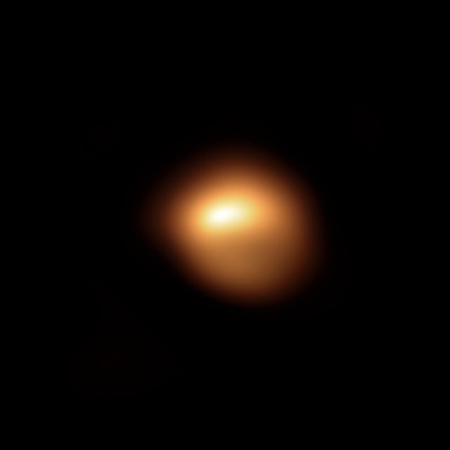 Betelgeuse, estrela supergigante vermelha registrada pelo Very Large Telescope