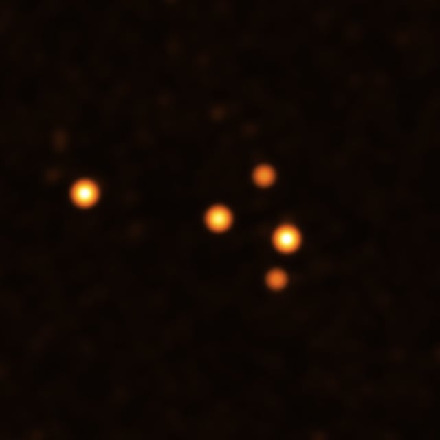 Sagittarius A*, buraco negro supermassivo, em imagem do Very Large Telescope Interferometer