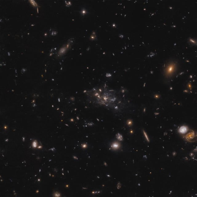Galáxia Teia de Aranha, galáxia, em imagem do Hubble Space Telescope