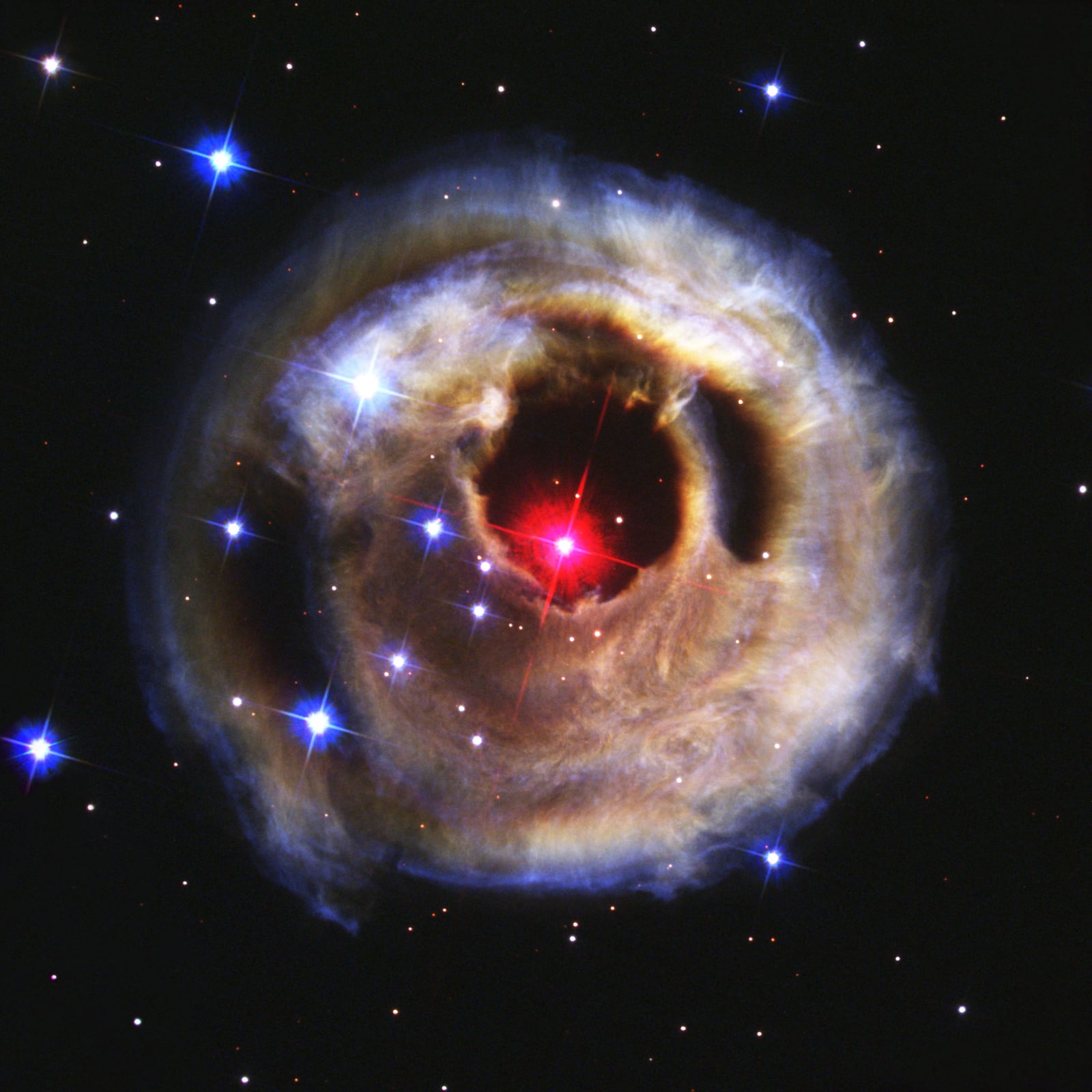 V838 Monocerotis, variável cataclísmica, em imagem do Hubble Space Telescope