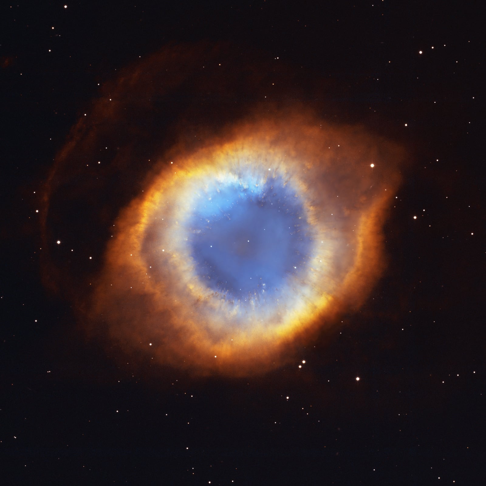 Nebulosa Hélix, o Olho de Deus, nebulosa planetária, em imagem do Hubble Space Telescope