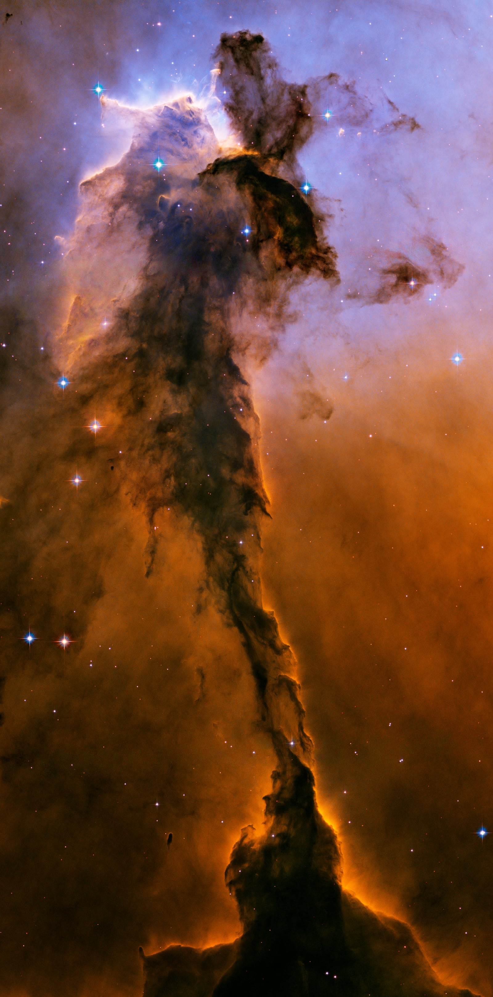 Pilares da Criação, na Nebulosa da Águia, nebulosa de emissão registrada pelo Hubble Space Telescope