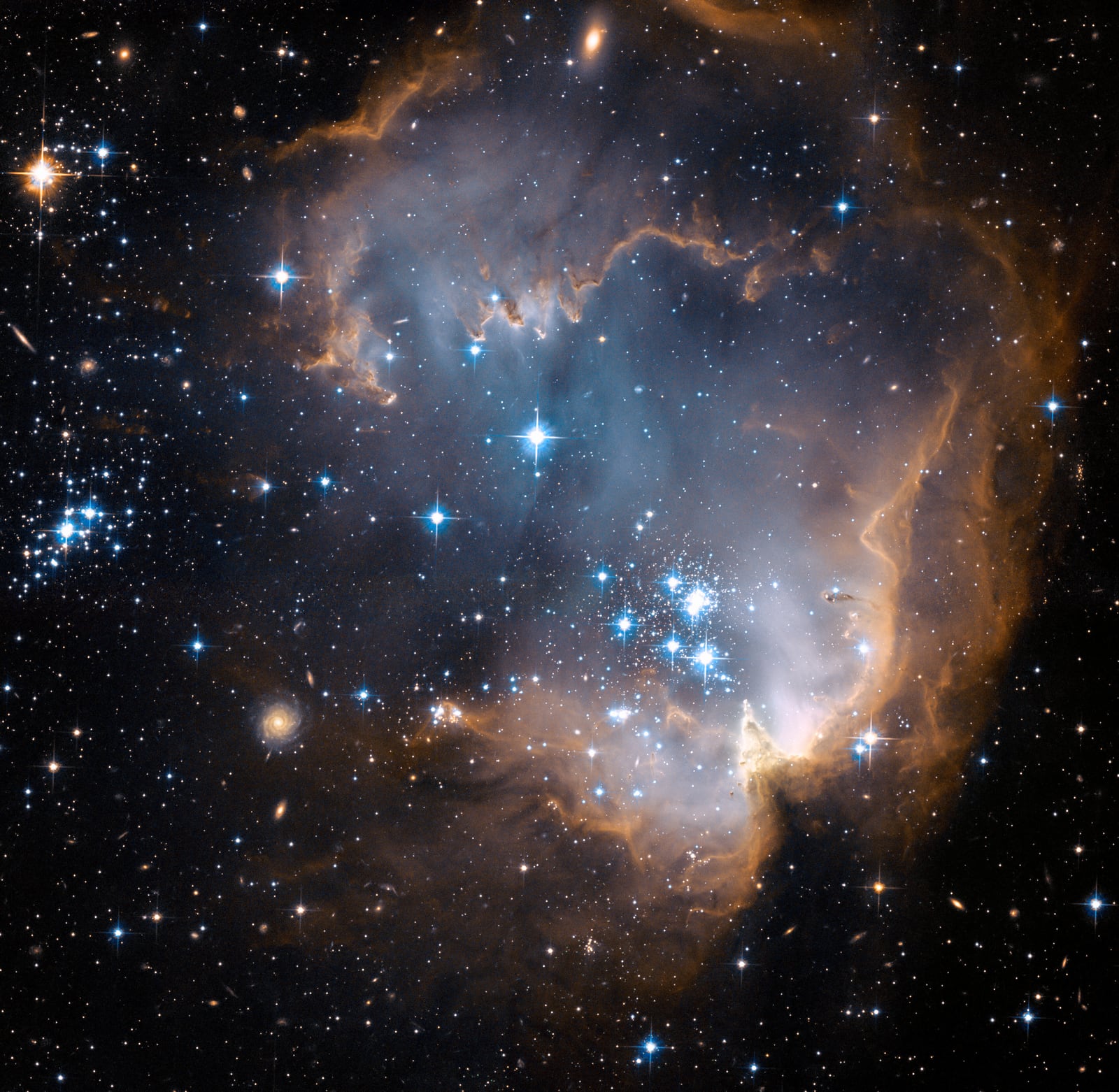 Aglomerado NGC 602, aglomerado de estrelas registrada pelo Hubble Space Telescope