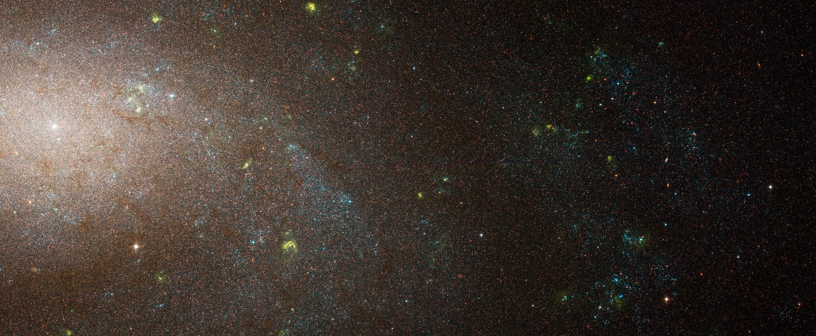 Galáxia NGC 300, galáxia em grupo, em imagem do Hubble Space Telescope