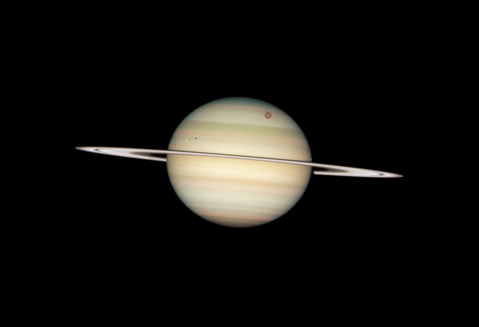 Saturno, planeta, em imagem do Hubble Space Telescope