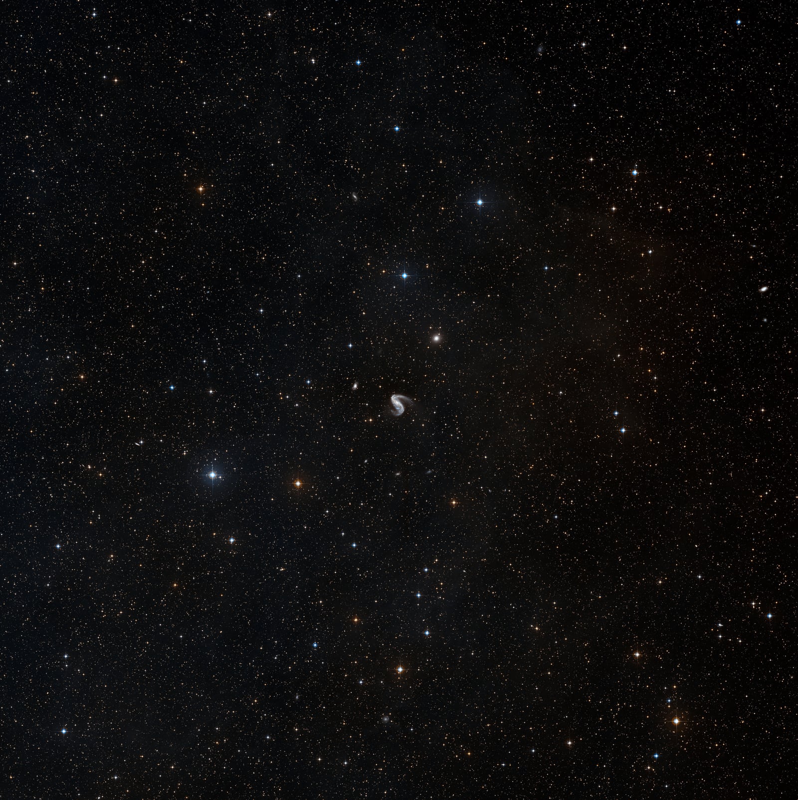 Galáxia NGC 2442, galáxia registrada pelo DSS
