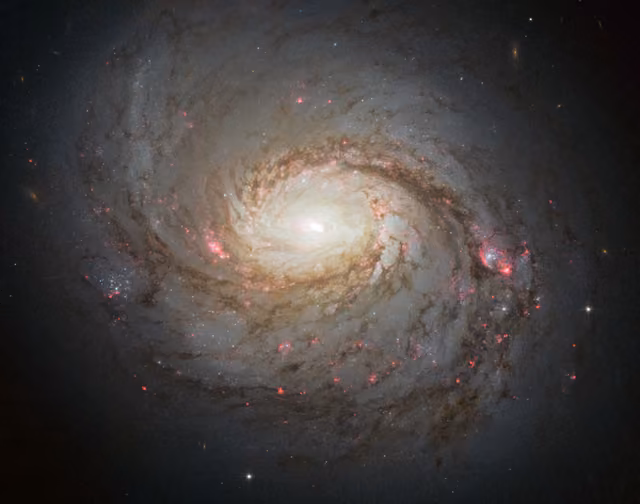Galáxia Messier 77, em imagem do Hubble