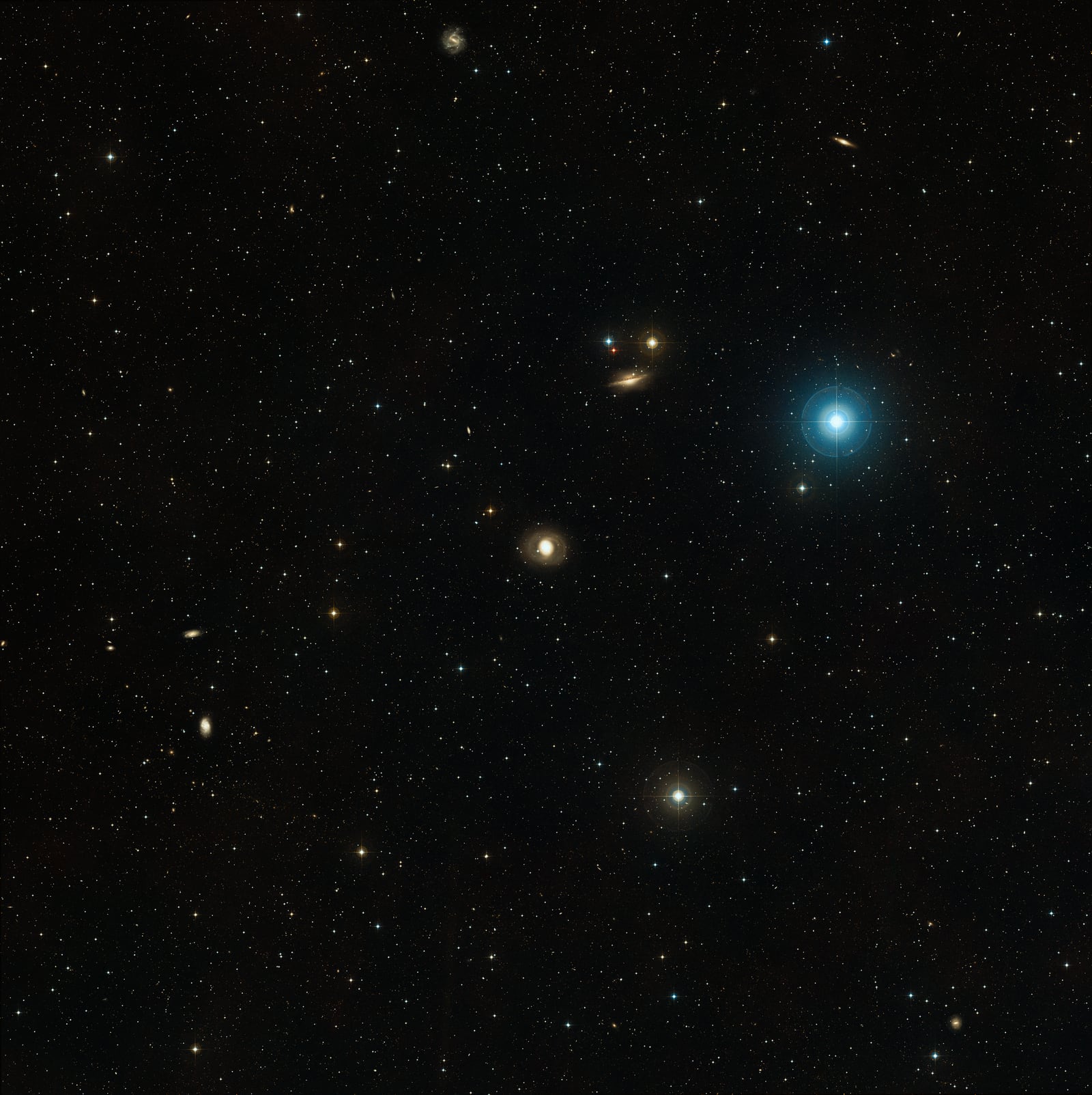 Galáxia Messier 77, galáxia registrada pelo DSS