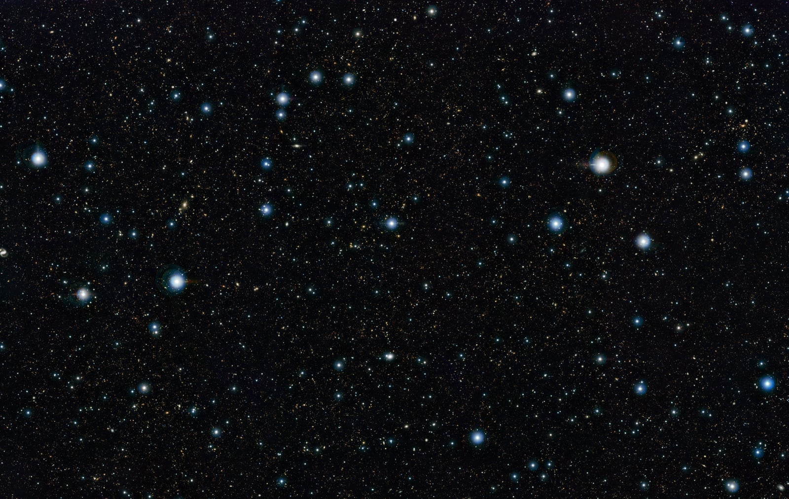 Campo COSMOS, campo profundo registrada pelo Visible and Infrared Survey Telescope for Astronomy