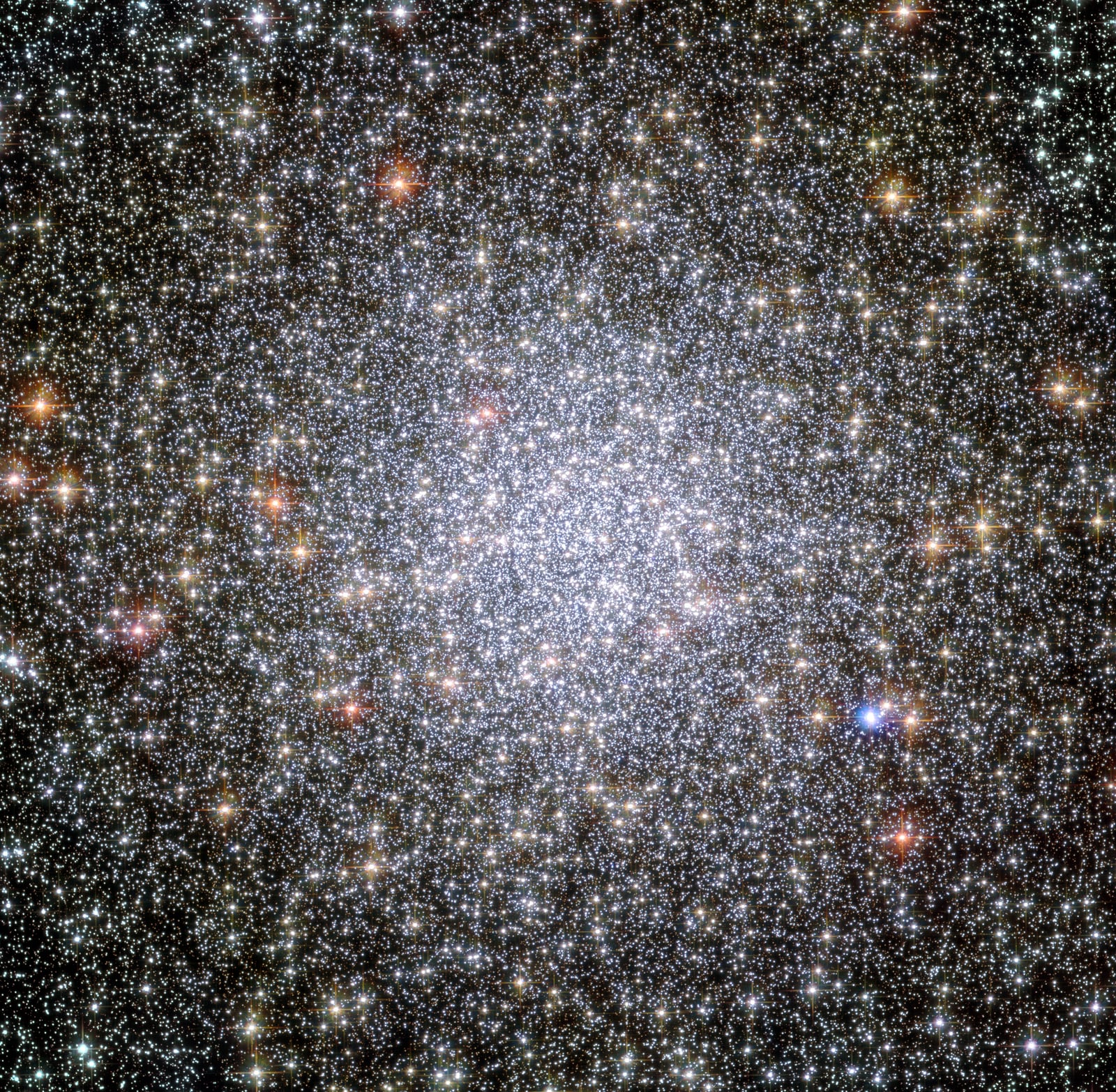 47 Tucanae, aglomerado globular registrada pelo Hubble Space Telescope