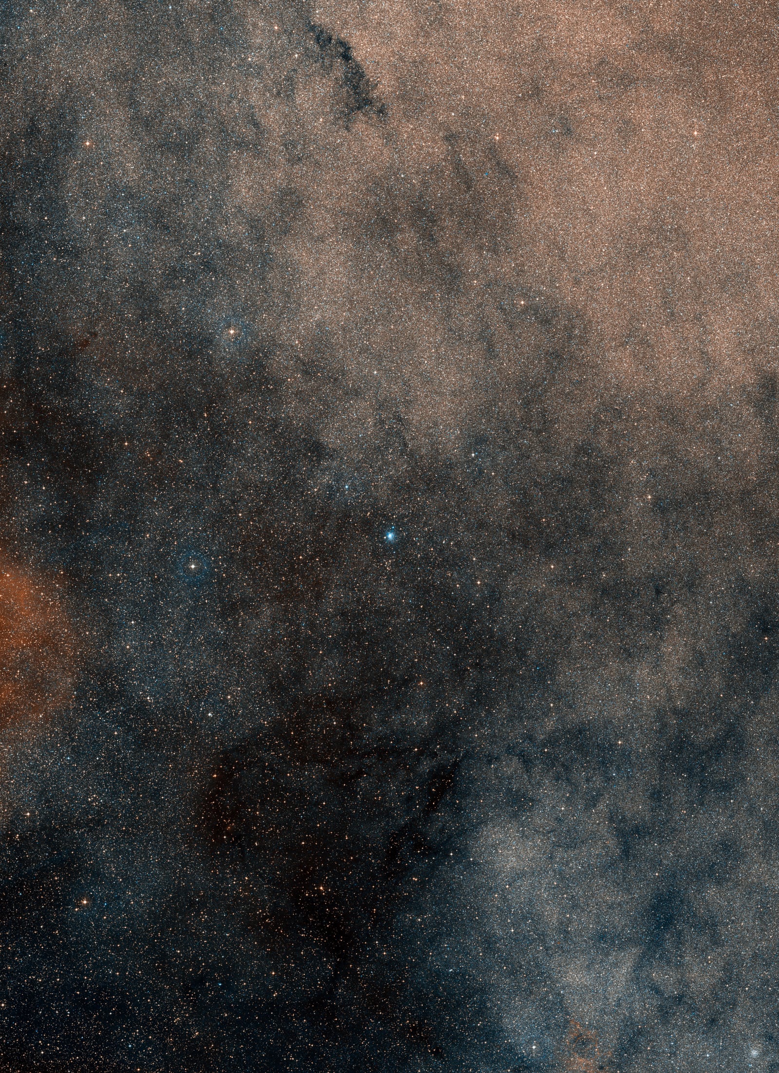 Terzan 5, aglomerado globular, em imagem do Digitized Sky Survey 2