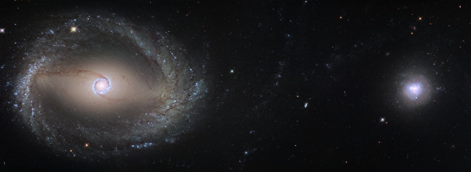 Galáxia NGC 1512, galáxia registrada pelo Hubble Space Telescope