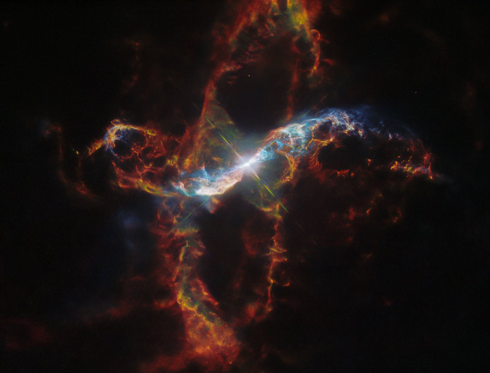 R Aquarii, estrela simbiótica registrada pelo Hubble Space Telescope