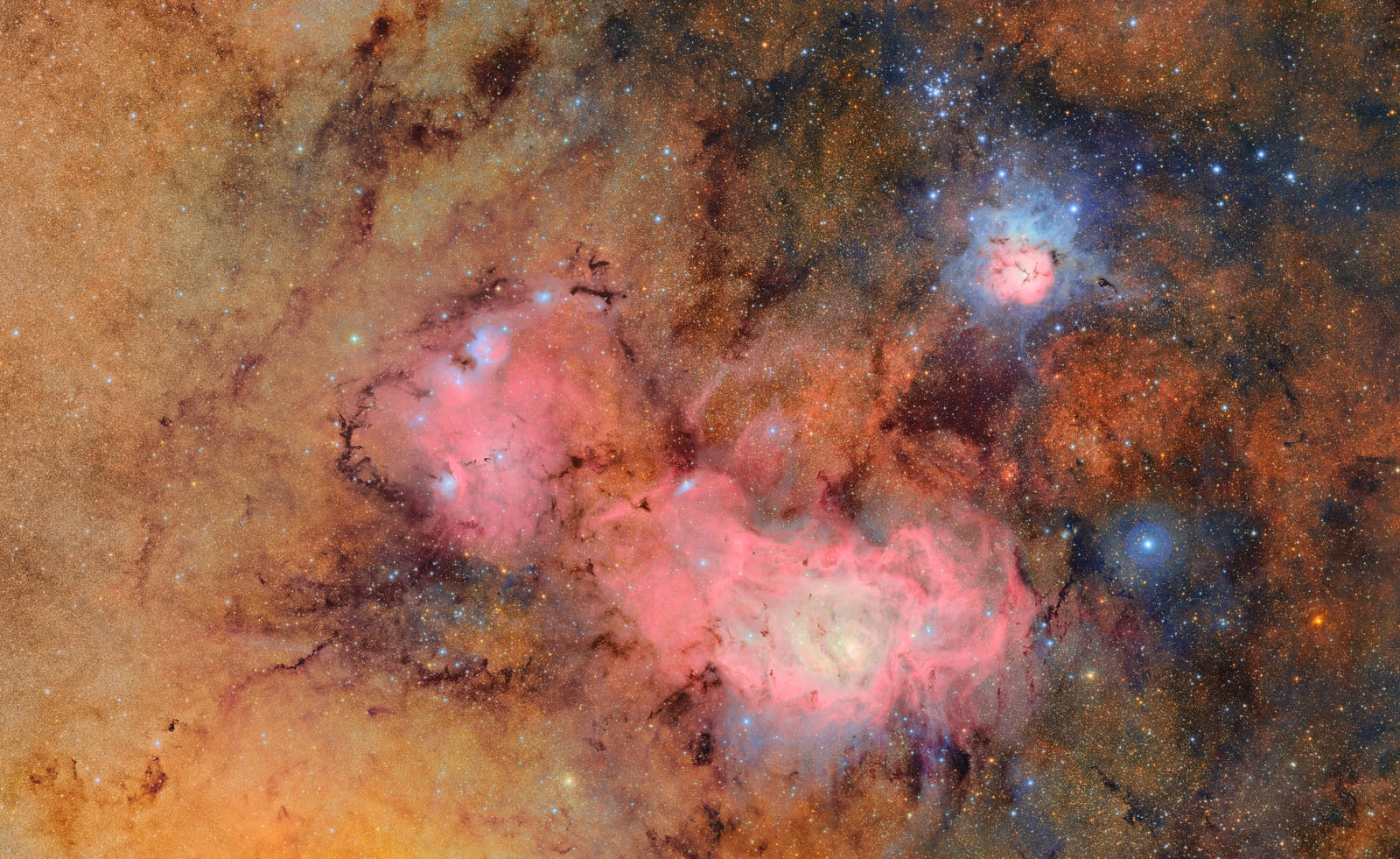 Nebulosa da Lagoa, nebulosa de emissão, em imagem do Simonyi Survey Telescope