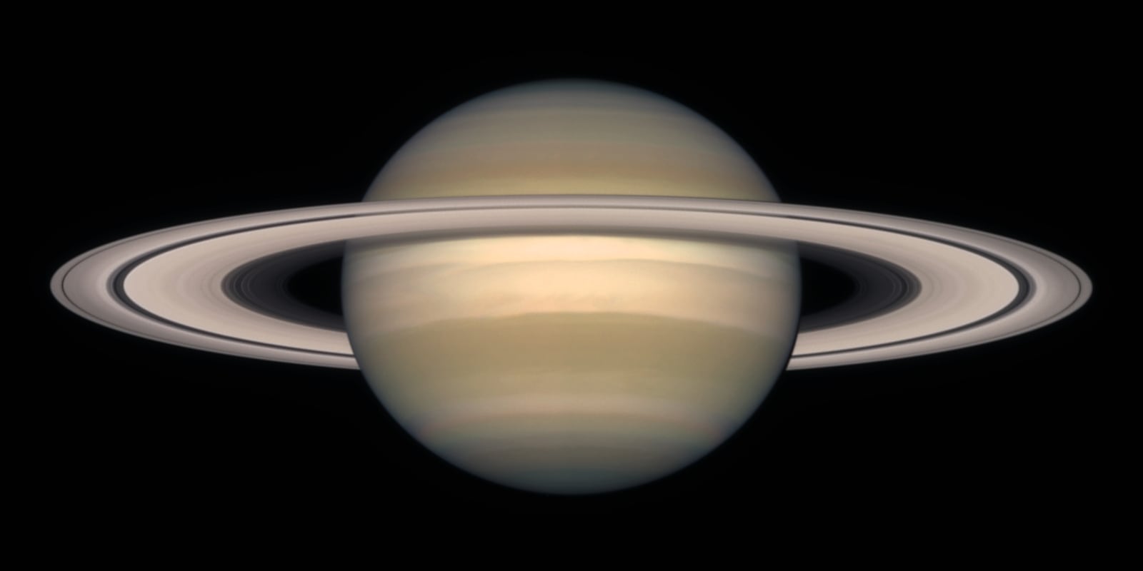Saturno, planeta, em imagem do Hubble Space Telescope