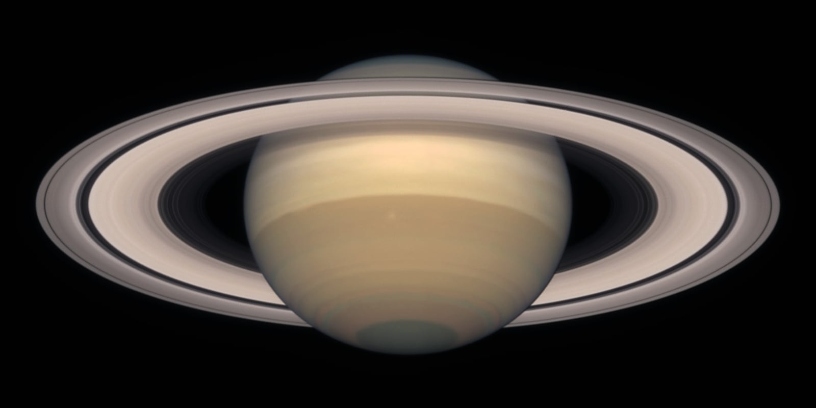 Saturno, planeta, em imagem do Hubble Space Telescope