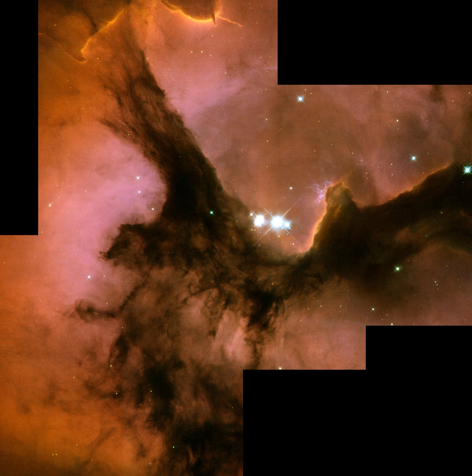 Nebulosa Trífida, nebulosa de emissão, em imagem do Hubble Space Telescope