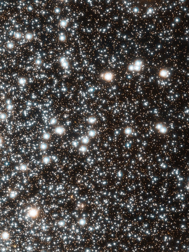 47 Tucanae, aglomerado globular, em imagem do Hubble Space Telescope