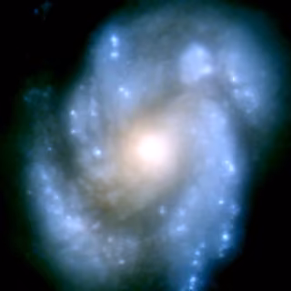 Galáxia Messier 100, galáxia, em imagem do Hubble Space Telescope