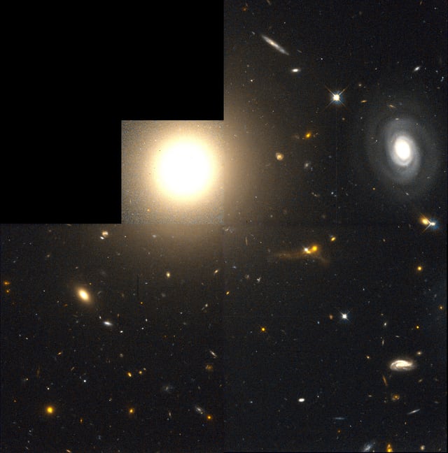 Aglomerado de Coma, aglomerado de galáxias, em imagem do Hubble Space Telescope