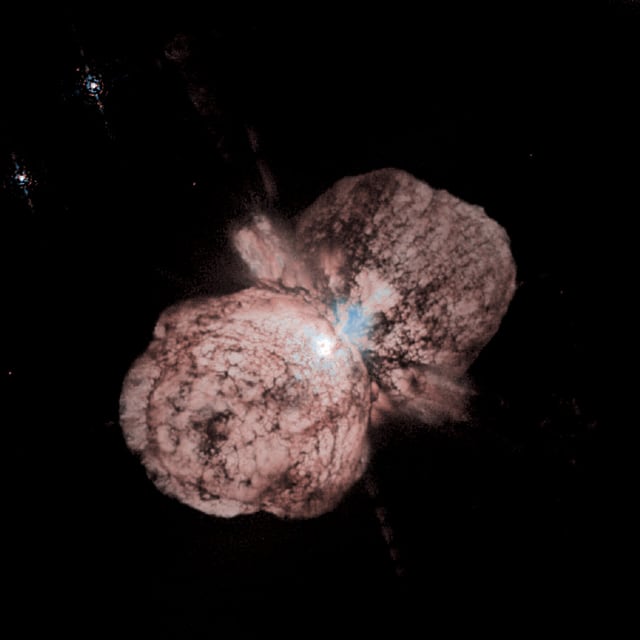 Eta Carinae, estrela supergigante azul, em imagem do Hubble Space Telescope