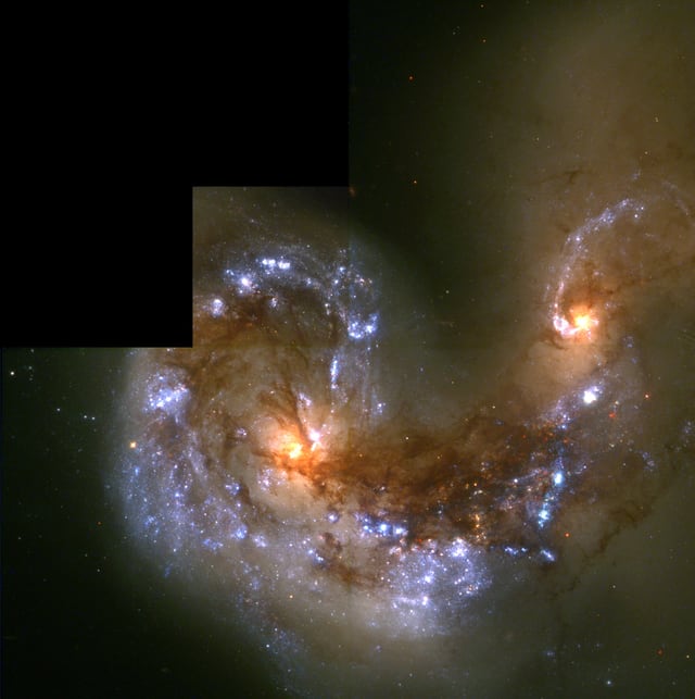 Galáxias das Antenas, galáxias em interação, em imagem do Hubble Space Telescope