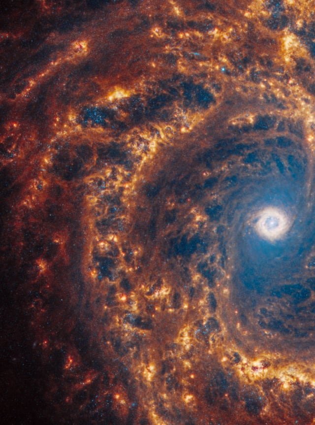Galáxia Messier 61, galáxia, em imagem do James Webb Space Telescope